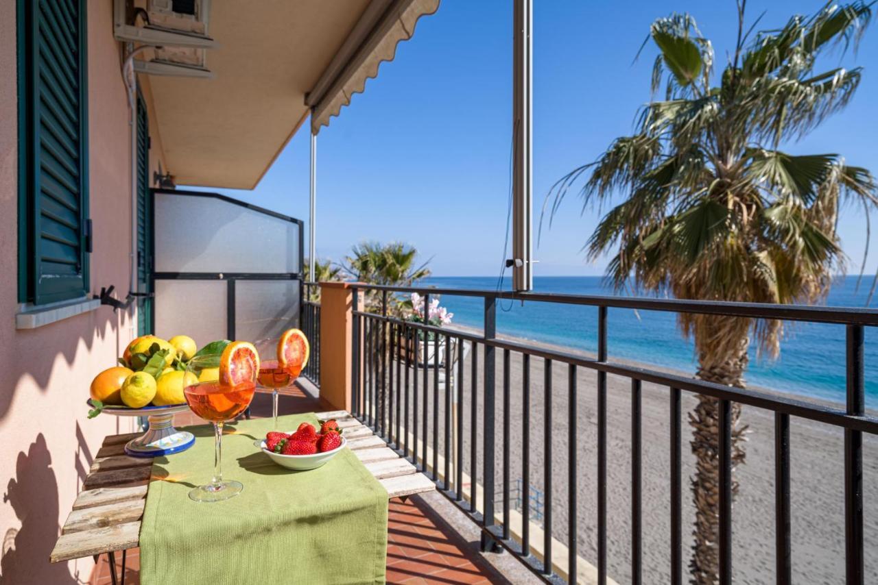 레토이아니 Loft Balcone Sul Mare 아파트 외부 사진