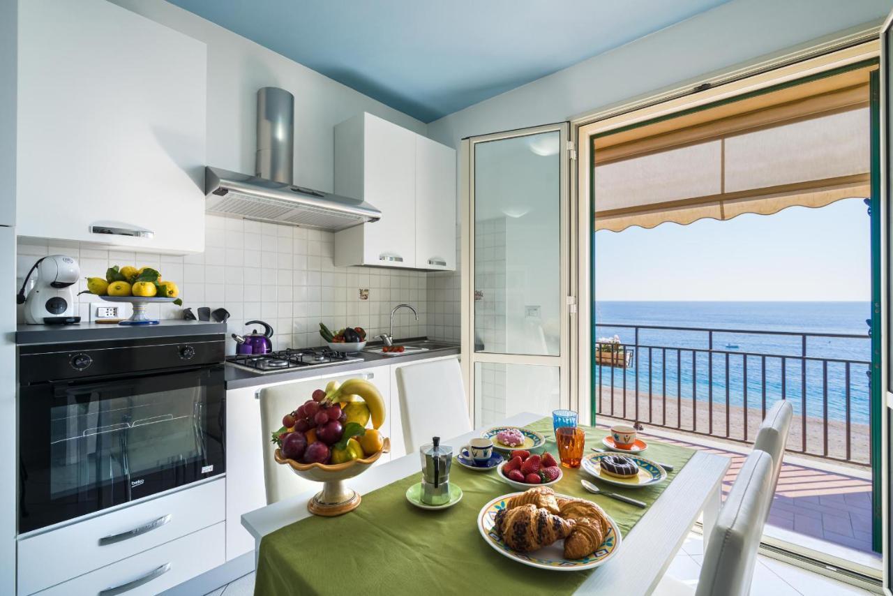 레토이아니 Loft Balcone Sul Mare 아파트 외부 사진